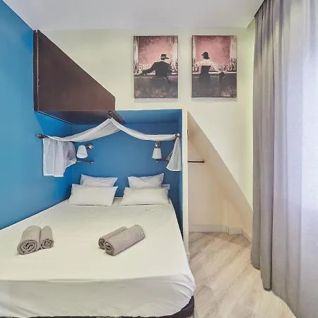 Apartment Unique Cozy Scenic Penthouse Barcelona