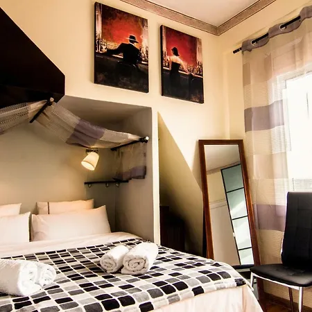 Apartman Unique Cozy Scenic Penthouse
